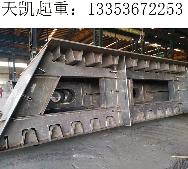 钢梁拼接