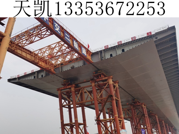 从事钢箱梁施工
