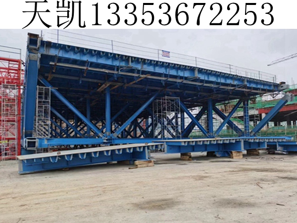 钢箱梁施工团队